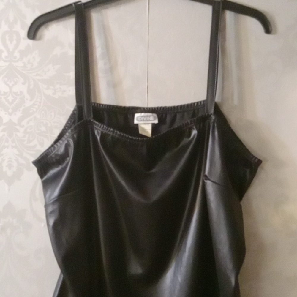 DIVINE Vintage Faux Leather Tank Top 3X